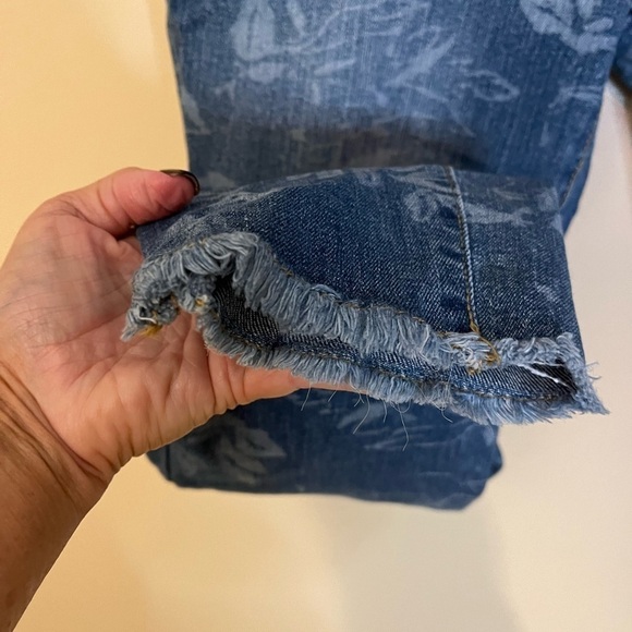 Kensie The Effortless Skinny Crop Flower Print Jeans Sz 4/27 - Picture 6 of 6